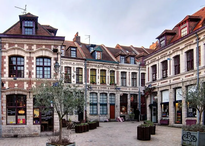 Old Town - Flat In The Vieux Lägenhet