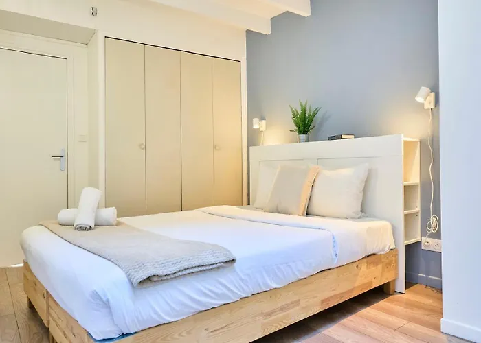 Old Town - Flat In The Vieux