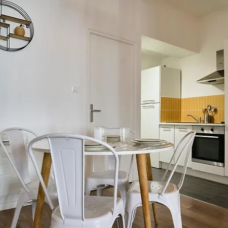 Old Town - Flat In The Vieux Apartment