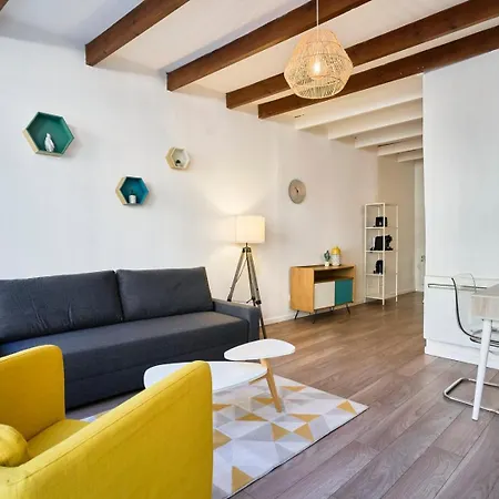 דירה Old Town - Flat In The Vieux ליל